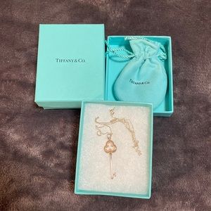 Tiffany’s Chain and Key Charm 🎀